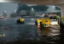 ಓಕಳೀಪುರ ರೈಲ್ವೆ ಅಂಡರ್ಪಾಸ್, ಪ್ಯಾಲೇಸ್ ರೋಡ್ನಲ್ಲಿ ನೀರು ನಿಂತು ಜನರ ಪರದಾಟ.