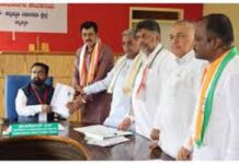 ಚನ್ನಪಟ್ಟಣ ಉಪ ಚುನಾವಣೆಗೆ ಕಾಂಗ್ರೇಸ್ ಅಭ್ಯರ್ಥಿಯಾಗಿ ಸಿಪಿ ಯೋಗೇಶ್ವರ್ ನಾಮಪತ್ರ ಸಲ್ಲಿಕೆ.
