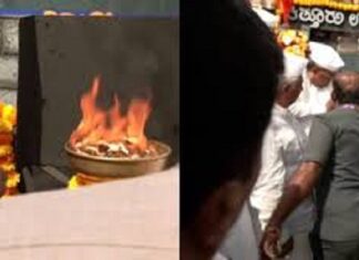 ಕಿತ್ತೂರು ಉತ್ಸವ ವೇಳೆ ಸಿಎಂ ಸಿದ್ದರಾಮಯ್ಯ ಬಟ್ಟೆಗೆ ತಗುಲಿದ ಬೆಂಕಿ.
