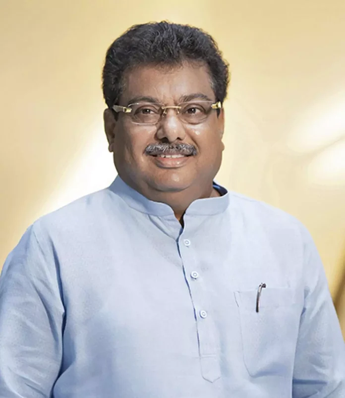 IMG_M_B_Patil___Portrait_2_1_8HBG1U4J