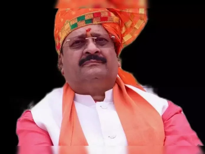 will-expose-rs-40000-cr-scam-during-bjp-rule-if-expelled-from-party-says-karnataka-mla-basanagouda-patil-yatnal
