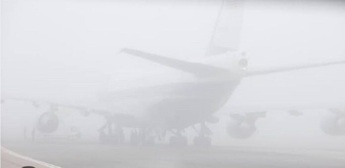 airport-fog